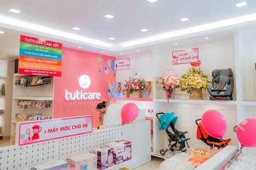thiết kế cửa hàng mẹ và bé cần thơ -3