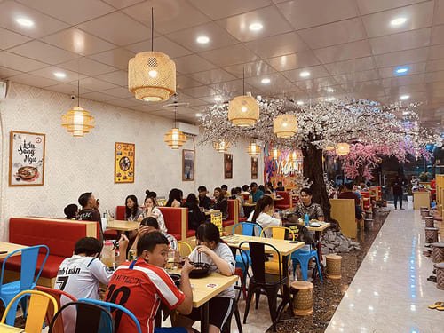 thiết kế thi công quán mì cay cần thơ -8